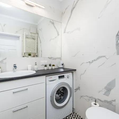 Apartment Apartament Grzybowska 85 Premium By Your Freedom Warsaw